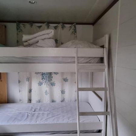 Mobil Home Sur La Cote Landaise Saint-Julien-en-Born Exteriör bild